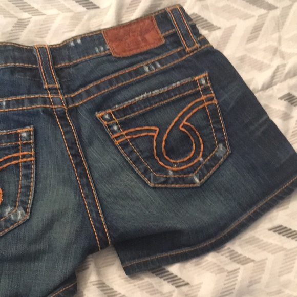 Big Star women’s dark denim blue Jean short accented with orange embroidery - Picture 8 of 10